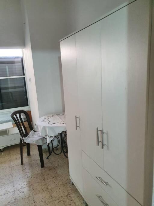 2 Bedroom Apartment In Batiya Makov Shared Rooms Rechovot Dış mekan fotoğraf